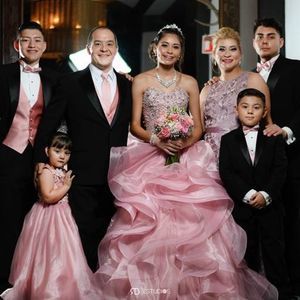 Meet your Posher, Juan esteban